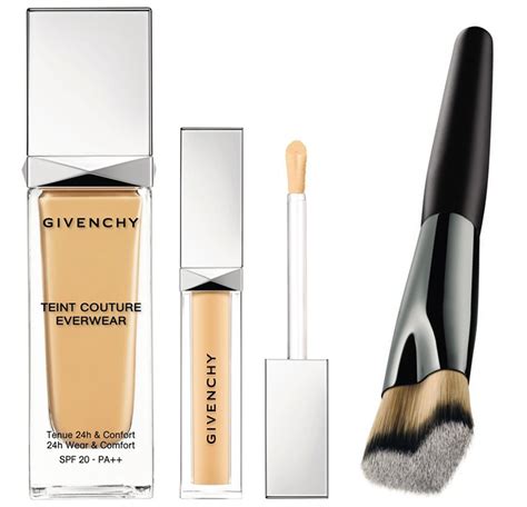 GIVENCHY Teint Couture Everwear Foundation & Concealer: 